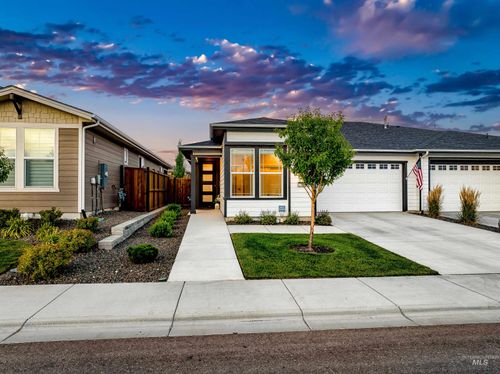 12136 S Glory Ln, Kuna, ID, 83634-2769 | Card Image