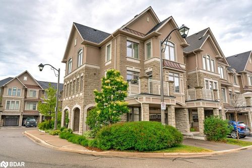 35-2435 Greenwich Dr, Oakville, ON, L6M0S4 | Card Image