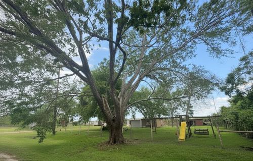 8925 Spruce St, Hitchcock, TX, 77563-1021 | Card Image