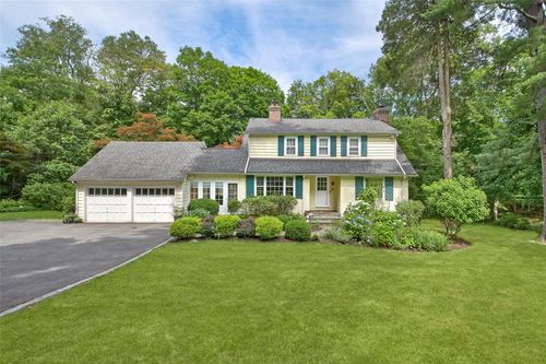 326 Millwood Rd, Chappaqua, NY, 10514-1424 | Card Image