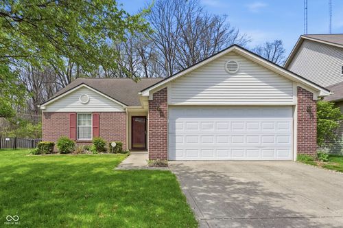 7846 Marquis Ln, Indianapolis, IN, 46260-5725 | Card Image