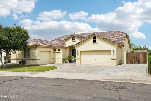 2801 E Lindrick Dr, Chandler, AZ, 85249-5031 | Card Image