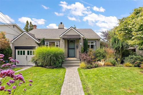 2510 Epworth St, Oak Bay, BC, V8R5L1 | Card Image