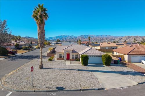 7748 Megan Ct, Yucca Valley, CA, 92284-8514 | Card Image