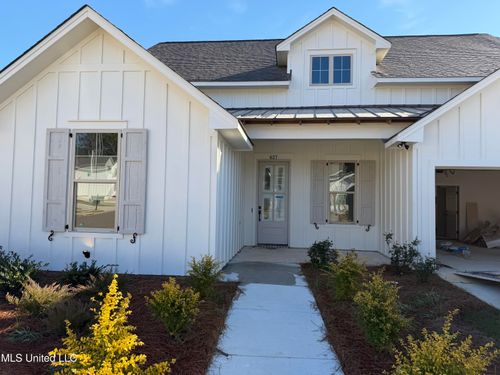 627 Cobalt Way, Brandon, MS, 39042-1104 | Card Image