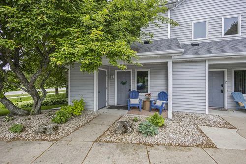 1-a-3910 County Road F, GIBRALTAR, WI, 54212 | Card Image