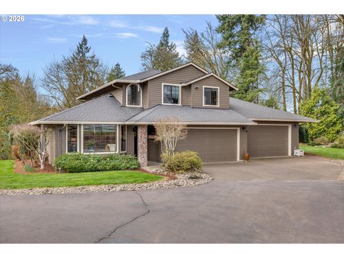 17525 S Holly Ln, Oregon City, OR, 97045-8523 | Card Image