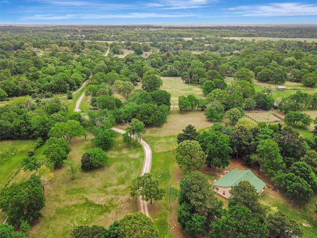 9832 Hawaii Ln, Home with 2 bedrooms, 1 bathrooms and null parking in Midway TX | Image 33