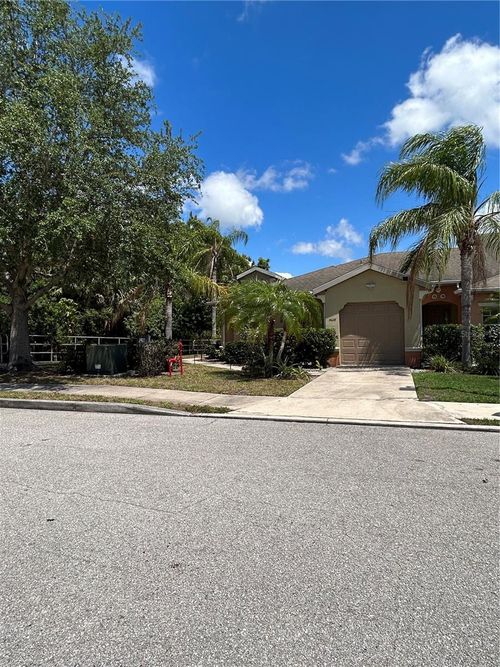 4628 1st Ave E, PALMETTO, FL, 34221-2364 | Card Image