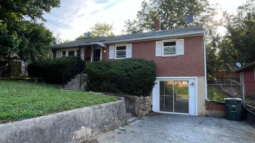430 Mount Vernon Ave, Salem, VA, 24153-3708 | Card Image