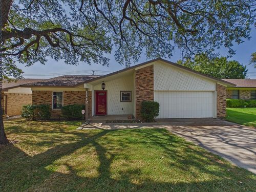 1112 Fox River Ln, Fort Worth, TX, 76120-3414 | Card Image