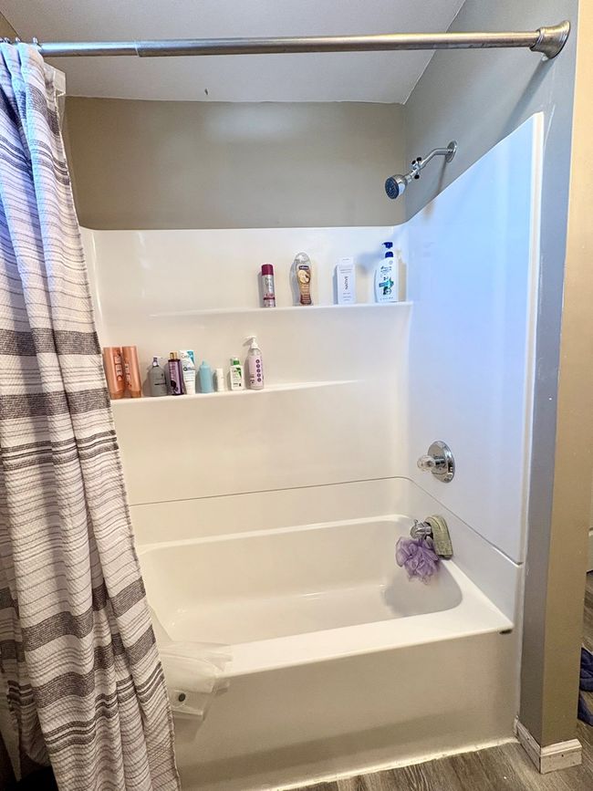 324 Bauer Ave, Home with 6 bedrooms, 2 bathrooms and null parking in Crestline OH | Image 32