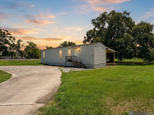 39327 La Hwy 621, Gonzales, LA, 70737 | Card Image