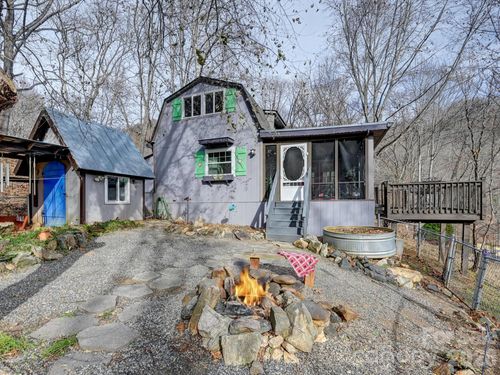 90 Davidson Gap Rd, Leicester, NC, 28748-5430 | Card Image