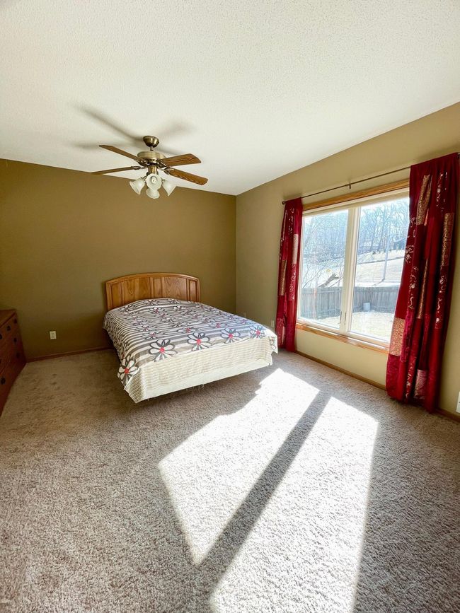 Sun filled lower bedroom.jpg | Image 24