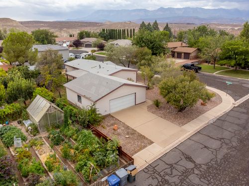 395 W 280 N, La Verkin, UT, 84745-5221 | Card Image