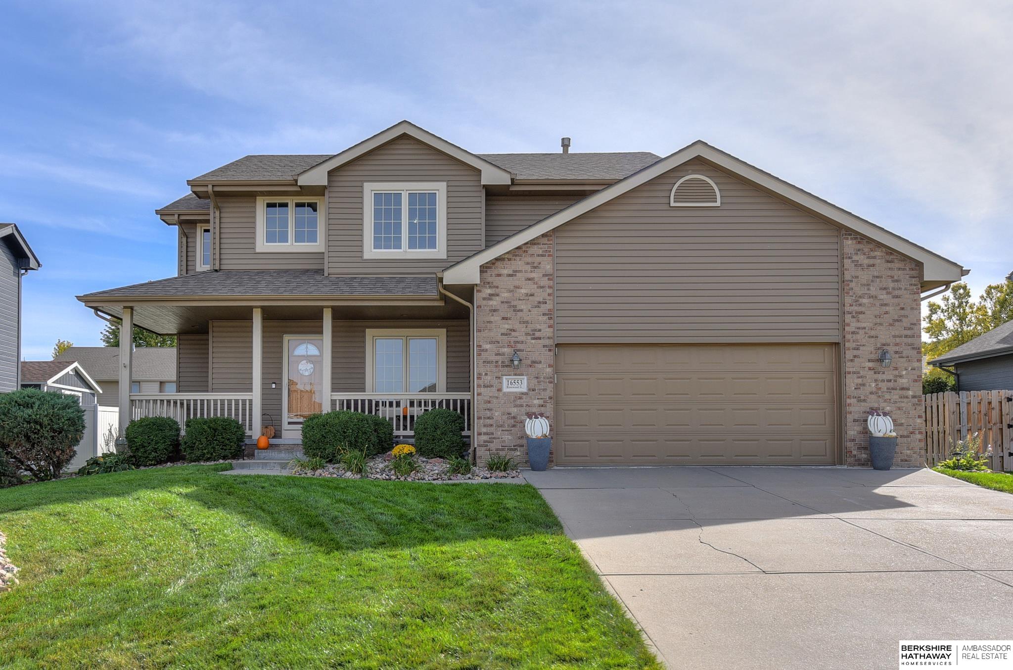 Rosewood St, Omaha, NE 68136