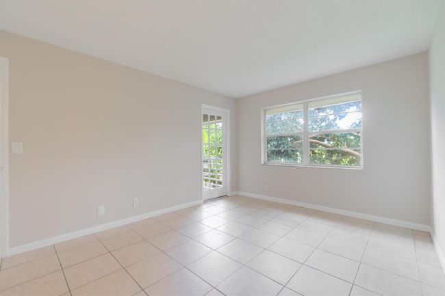 APT-314 - 120 Sparrow Dr, Condo with 2 bedrooms, 2 bathrooms and null parking in Royal Palm Beach FL | Image 13