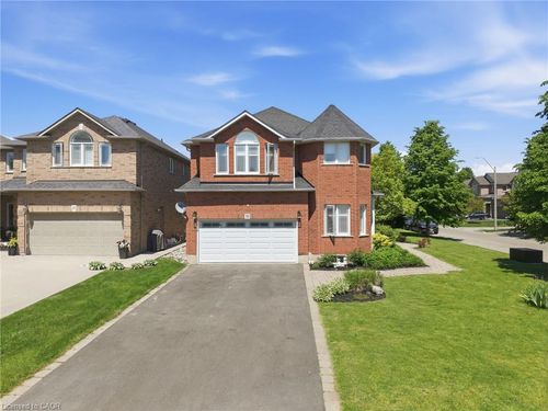 31 Commando Crt, Waterdown, ON, L8B0J6 | Card Image