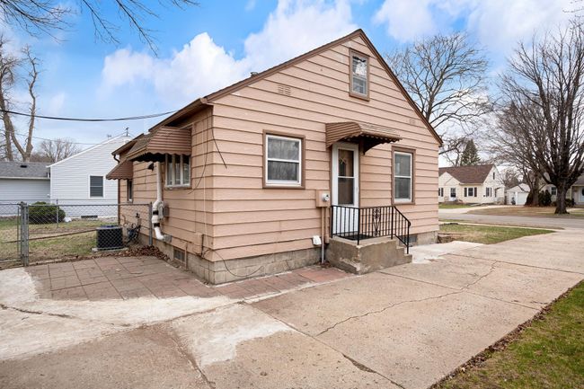 14-web-or-mls-1603-4th-ave-nw.jpg | Image 14