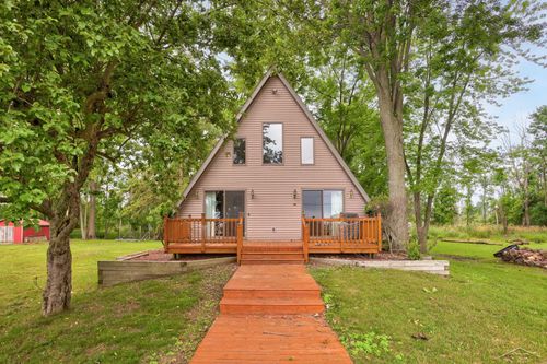 5196 Beachwood Rd, Standish, MI, 48658-9783 | Card Image
