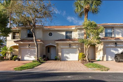 6130 Seminole Gardens Cir, Riviera Beach, FL, 33418-6583 | Card Image