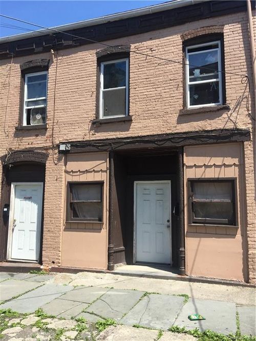 53 William St, Newburgh, NY, 12550-5506 | Card Image