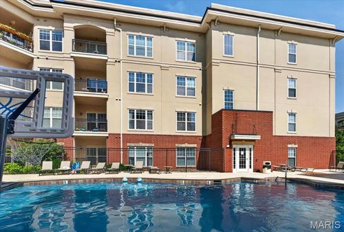 1505-1241 Strassner Dr, Brentwood, MO, 63144-1876 | Card Image