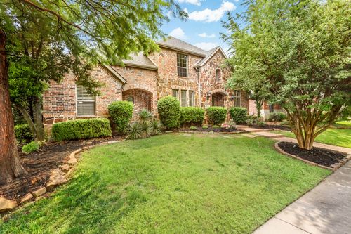 904 Crestmoor Dr, Allen, TX, 75013-5387 | Card Image