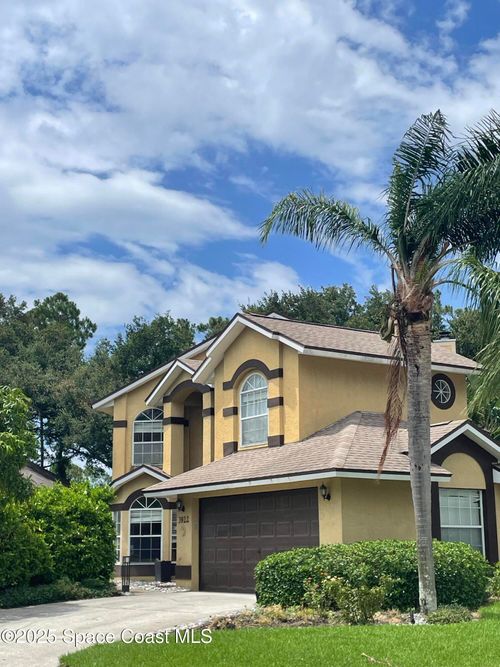 3922 Saint Armens Cir, Melbourne, FL, 32934-8354 | Card Image