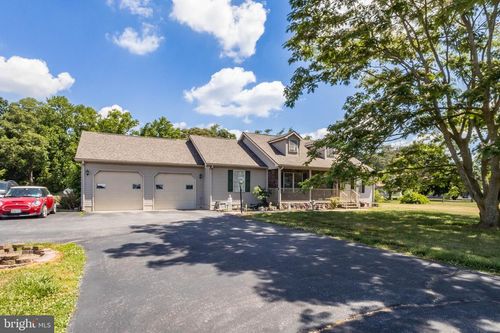 10529 Beach Hwy, GREENWOOD, DE, 19950-5732 | Card Image
