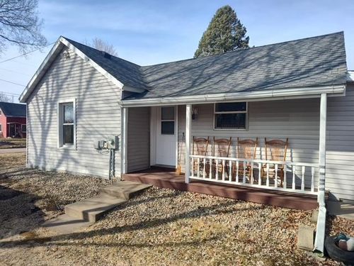 433 Bridge St, Mazomanie, WI, 53560-9625 | Card Image