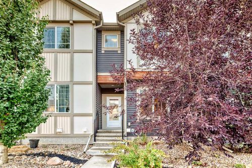 610 Hillcrest Rd Sw, Airdrie, AB, T4B4C8 | Card Image