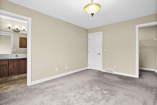 156 Rockyspring Grove Nw, Townhouse with 3 bedrooms, 3 bathrooms and 2 parking in Calgary AB | Image 24