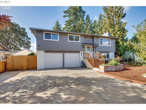 1460 Cornell Ave, Gladstone, OR, 97027-1651 | Card Image