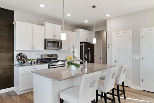 14428 Allerton Way, Rosemount, MN, 55068-3531 | Card Image