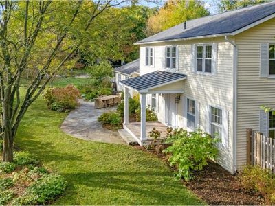 10 Heritage Lane, House other with 4 bedrooms, 1 bathrooms and null parking in Shelburne VT | Image 2