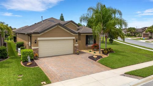 802 Soria Ln, DAVENPORT, FL, 33837-9713 | Card Image