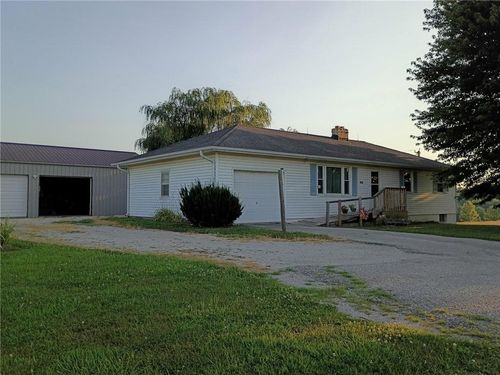 1401 S Prospect St, Gallatin, MO, 64640-8041 | Card Image