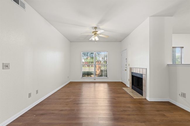 APT-1608 - 2524 Preston Rd, Condo with 2 bedrooms, 2 bathrooms and null parking in Plano TX | Image 11
