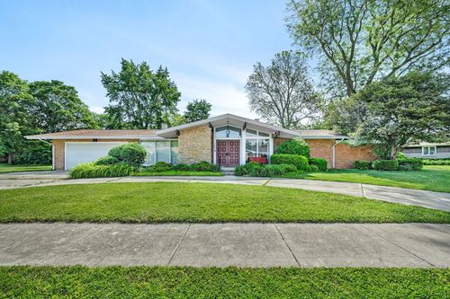 702 Palladium Dr W, Joliet, IL, 60435-5646 | Card Image