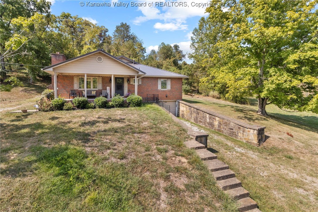 Route 75 , Huntington, WV 25704