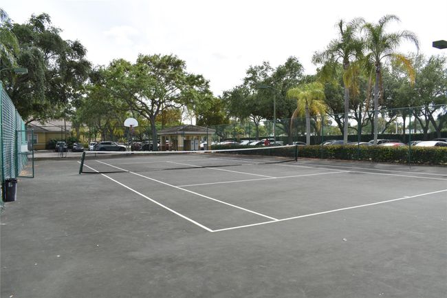 TENNIS COURT | Image 18