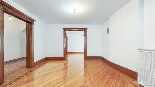 2500 Newkirk Ave, Brooklyn, NY, 11226-7710 | Card Image