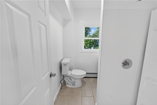 55 Warren St, Home with 5 bedrooms, 3 bathrooms and 5 parking in Providence RI | Image 16