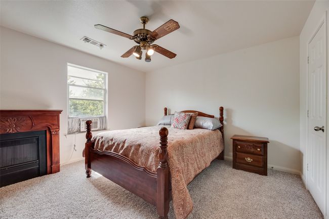 1106 Primrose Dr, House other with 4 bedrooms, 3 bathrooms and null parking in Sanger TX | Image 20