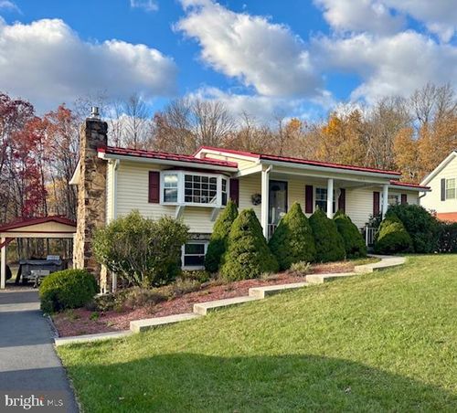 10213 Parkersburg Rd Nw, Frostburg, MD, 21532-3233 | Card Image