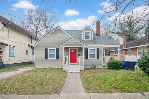 1914 Parker Ave, Portsmouth, VA, 23704-5537 | Card Image