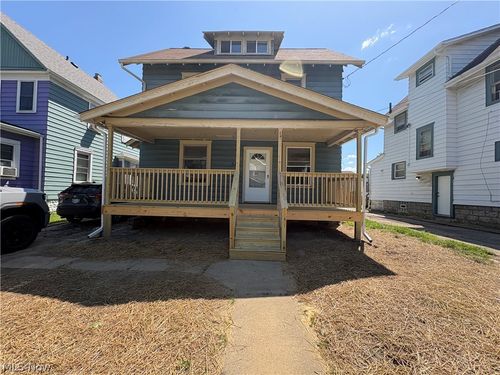 565 Brown St, Akron, OH, 44311-1251 | Card Image
