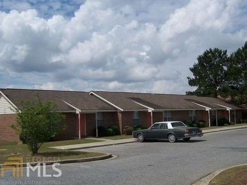apt-120-564 E Main St, Statesboro, GA, 30461-2559 | Card Image